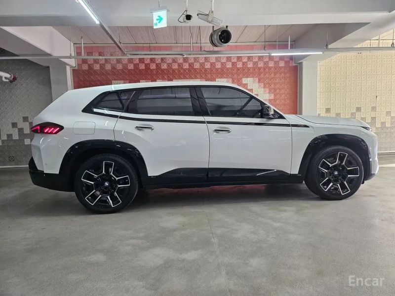 BMW XM