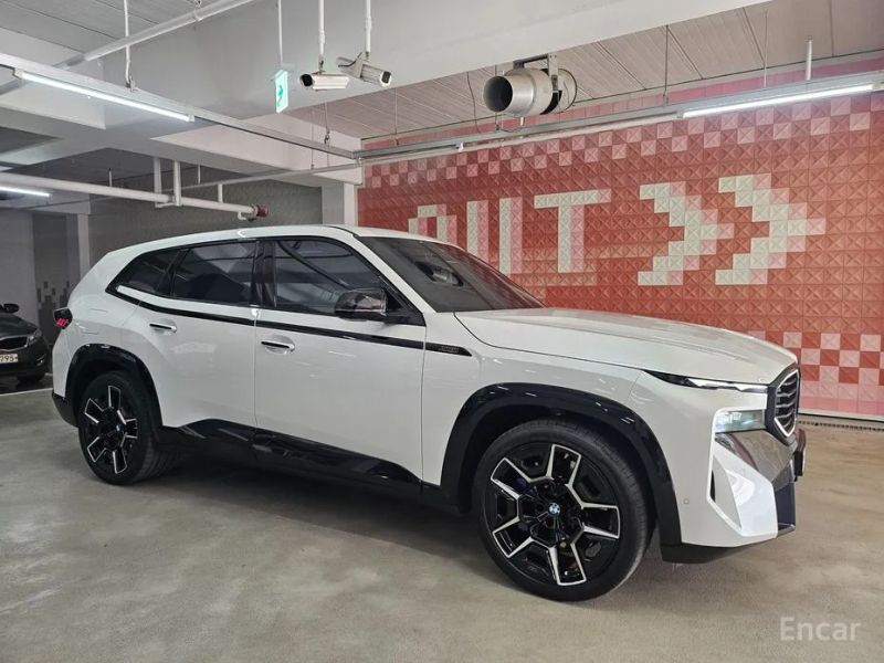BMW XM