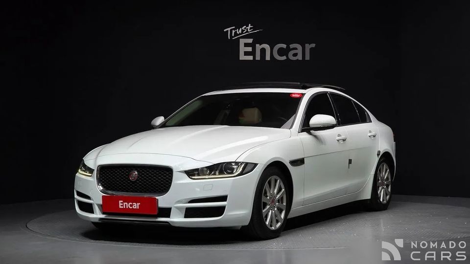 Jaguar XE