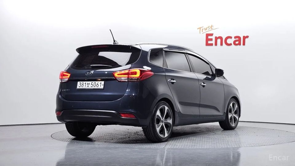 Kia Carens