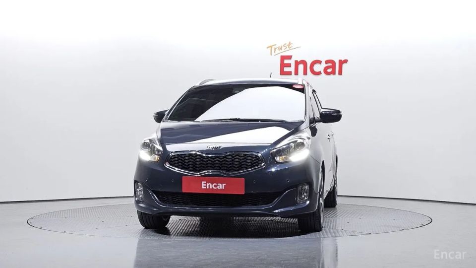 Kia Carens