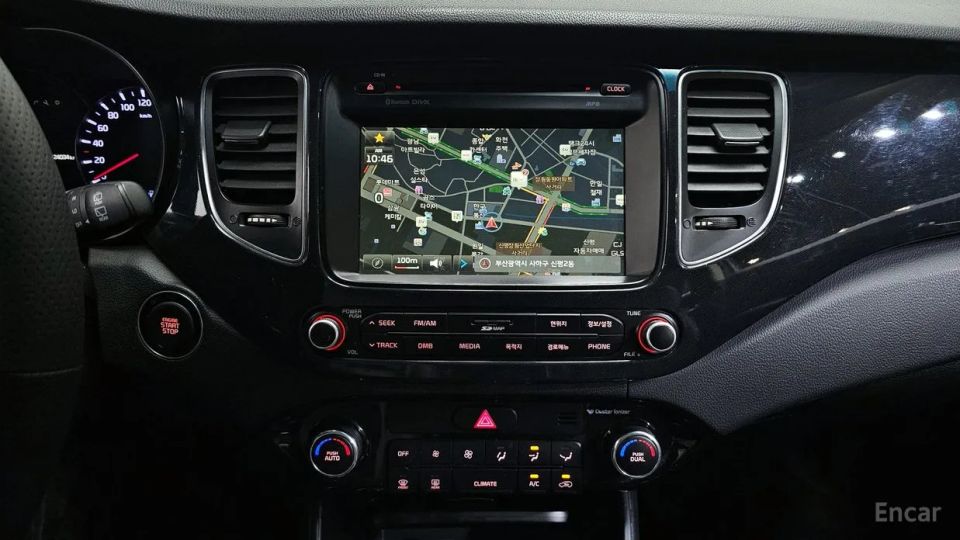 Kia Carens