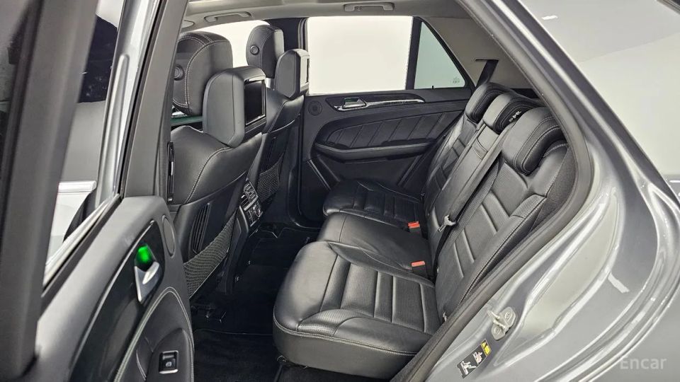 Mercedes-Benz M-class