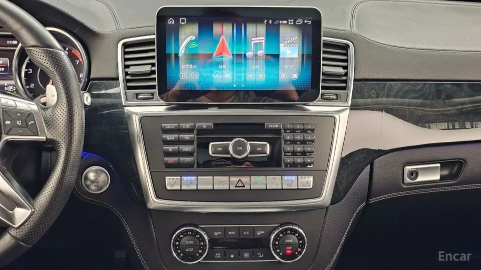 Mercedes-Benz M-class