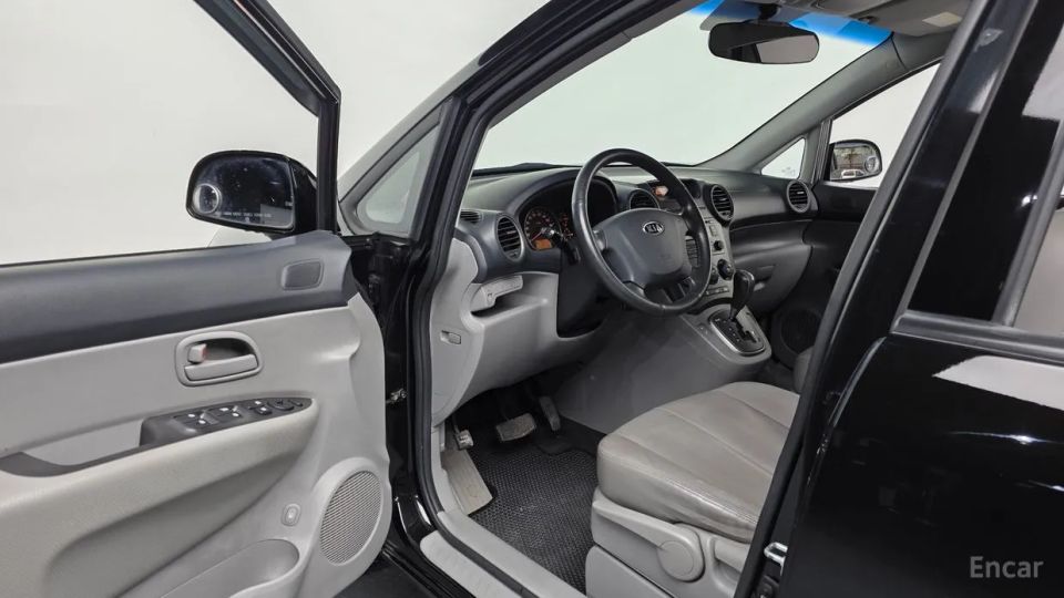 Kia Carens