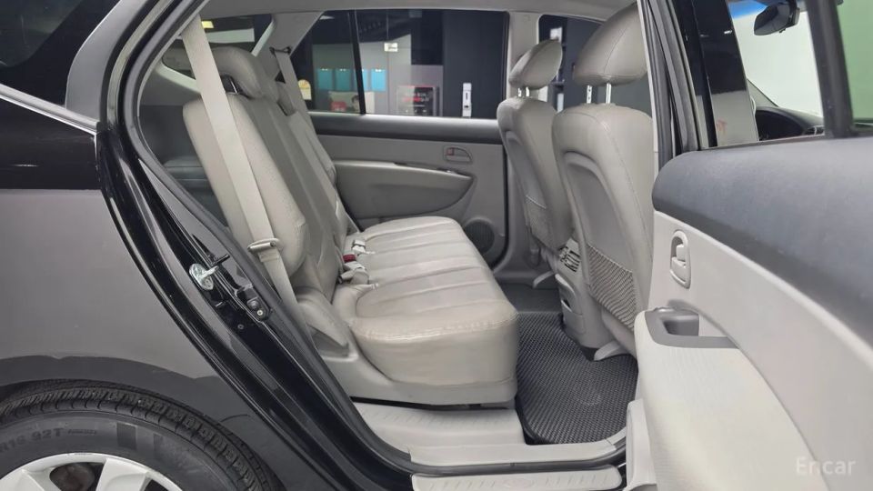 Kia Carens