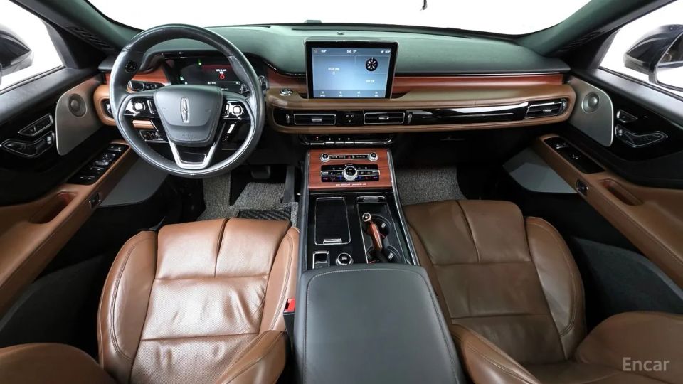 Lincoln Aviator
