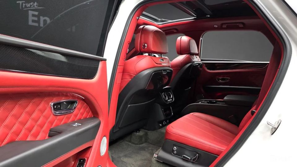 Bentley Bentayga