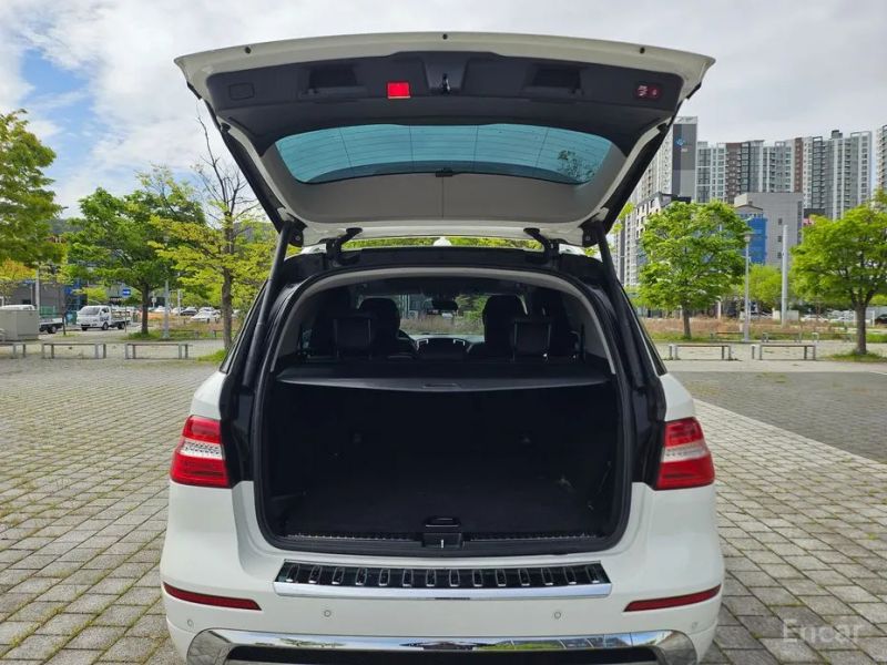 Mercedes-Benz M-class