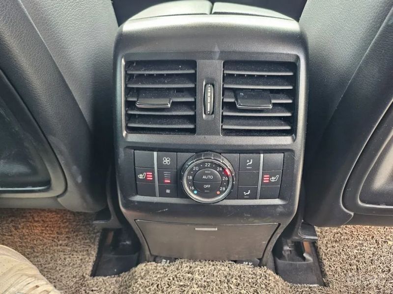 Mercedes-Benz M-class