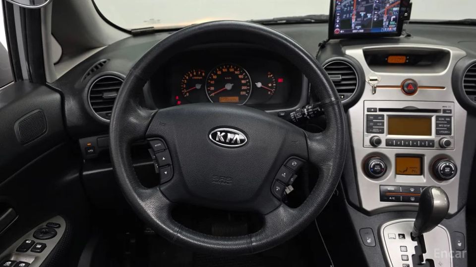 Kia Carens