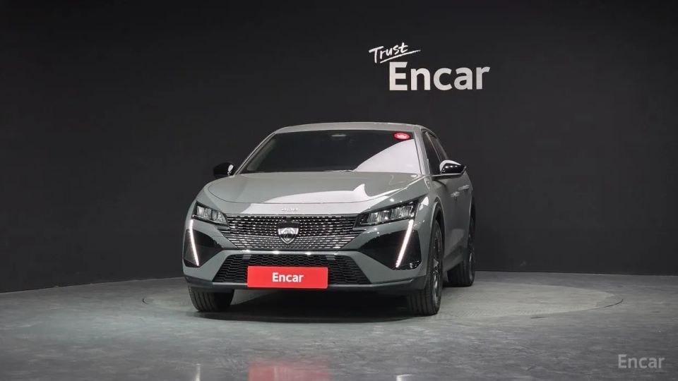 Peugeot 408