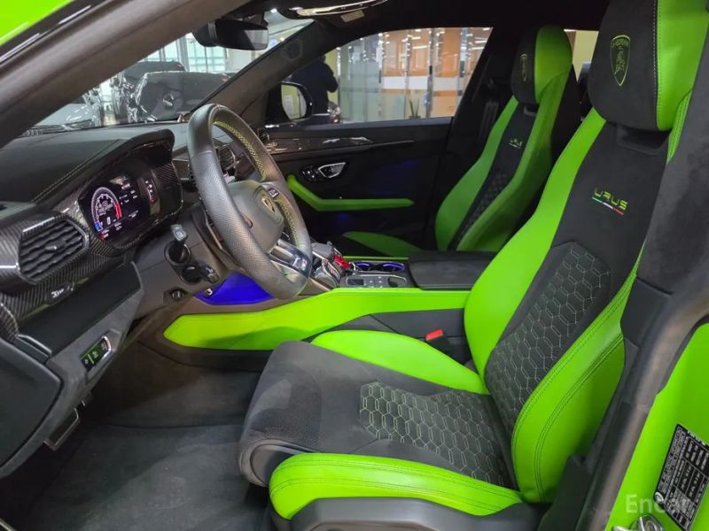 Lamborghini urus