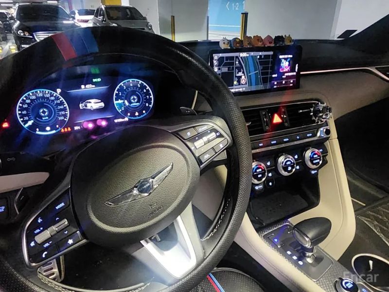 Genesis G70