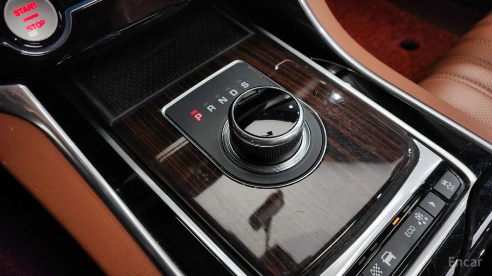 Jaguar xf
