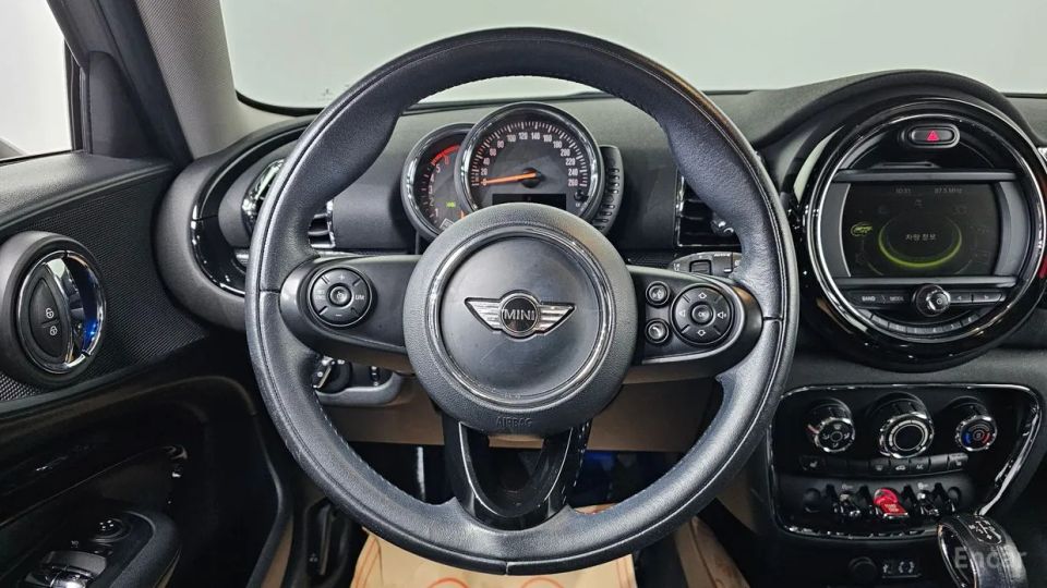 Mini clubman