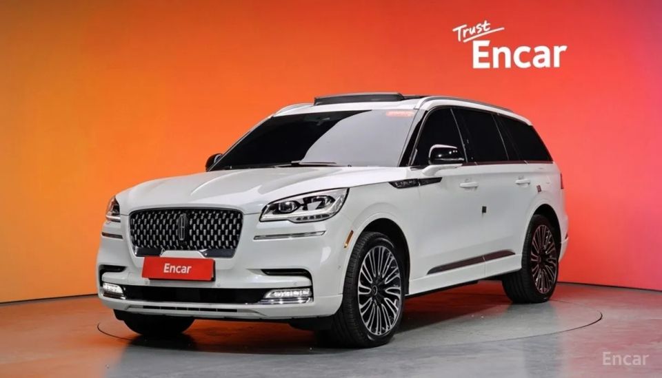 Lincoln Aviator