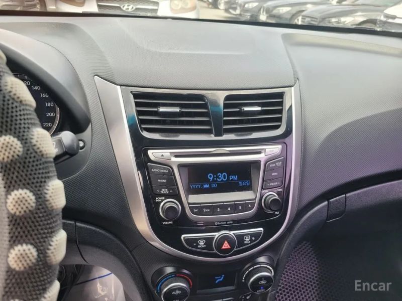 Hyundai Accent