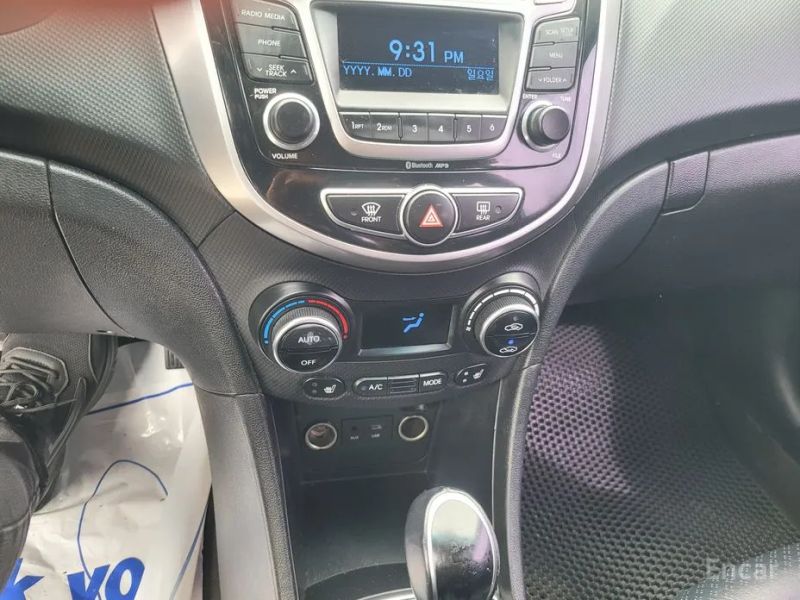 Hyundai Accent