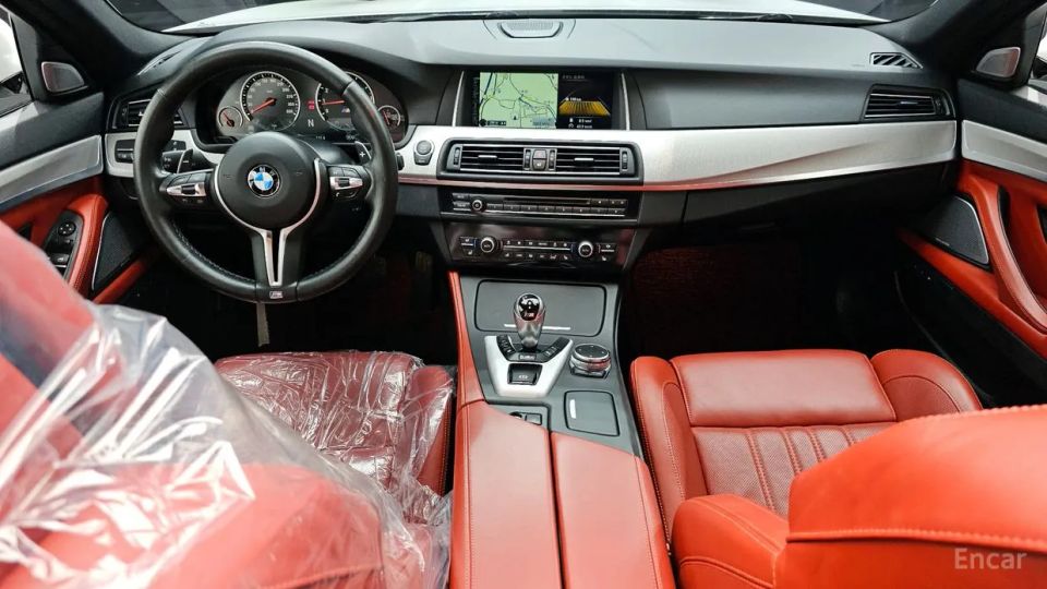 BMW M5
