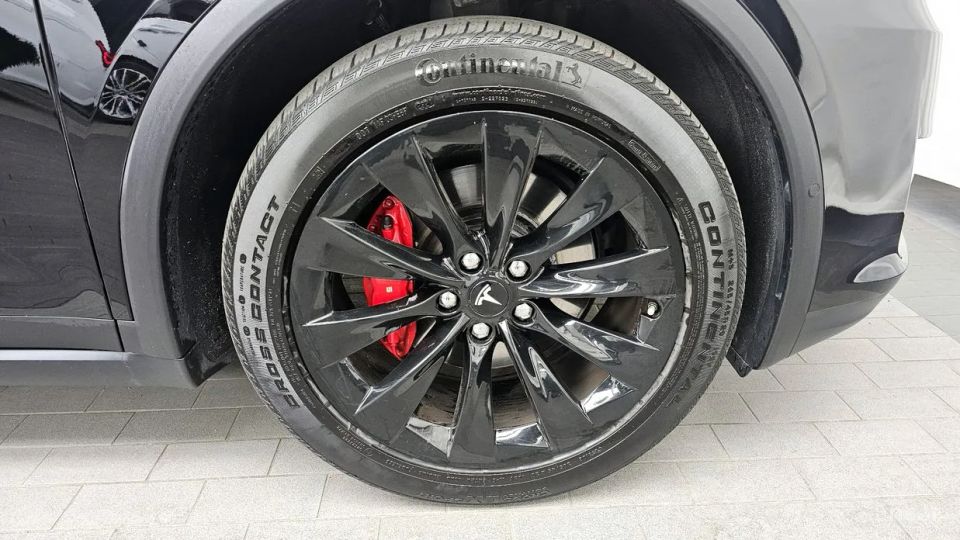 Tesla model-x