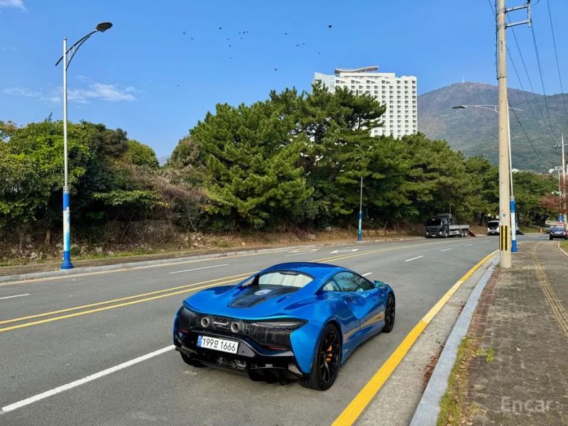 Mclaren Artura