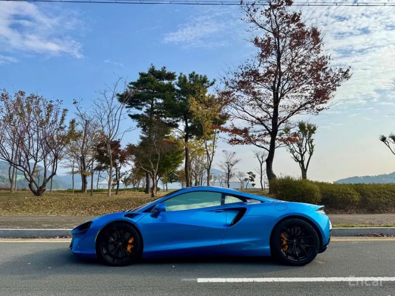 Mclaren Artura