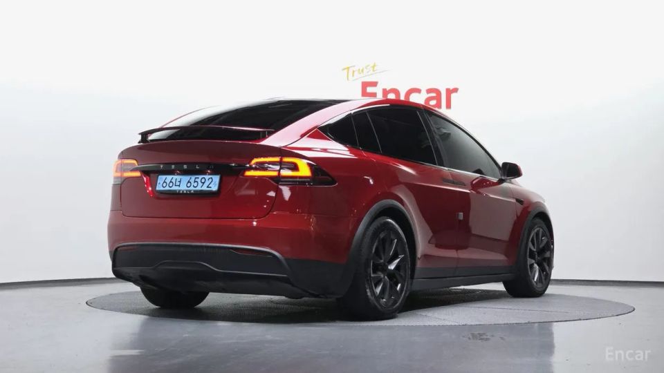 Tesla model-x
