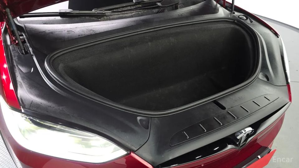 Tesla model-x