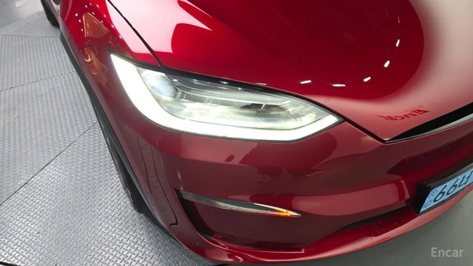 Tesla model-x