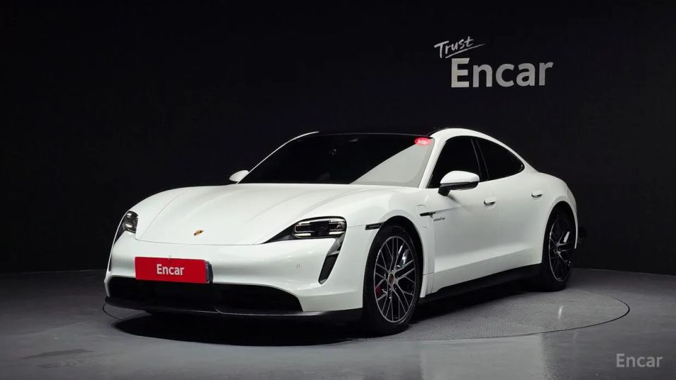 Porsche Taycan