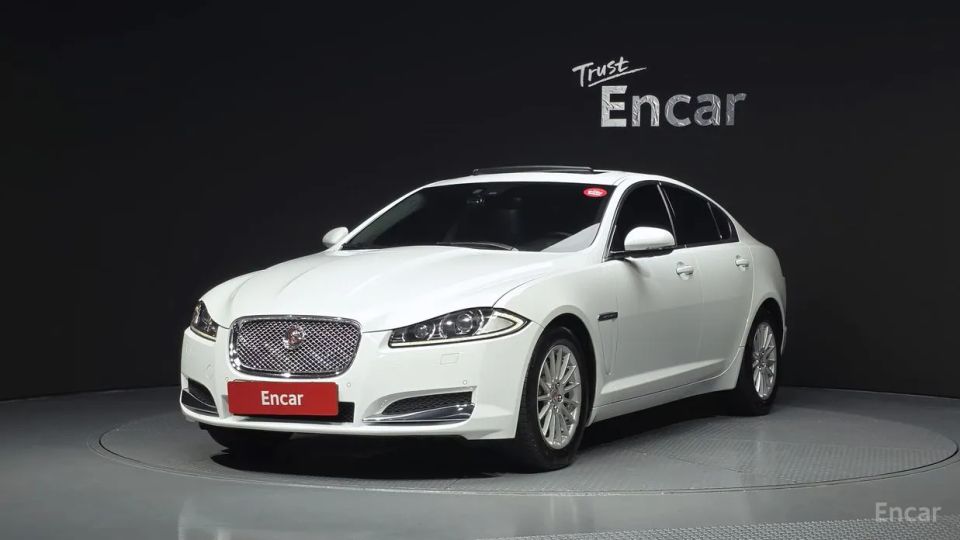 Jaguar xf