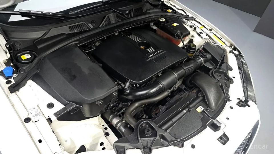 Jaguar xf