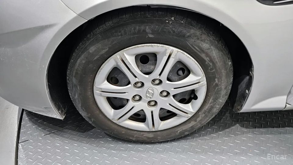 Hyundai Tuscani