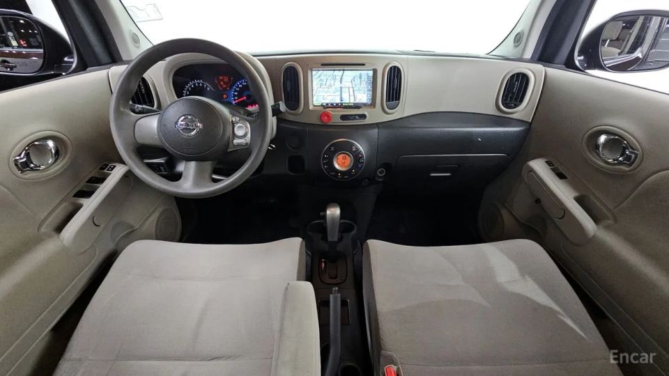 Nissan Cube