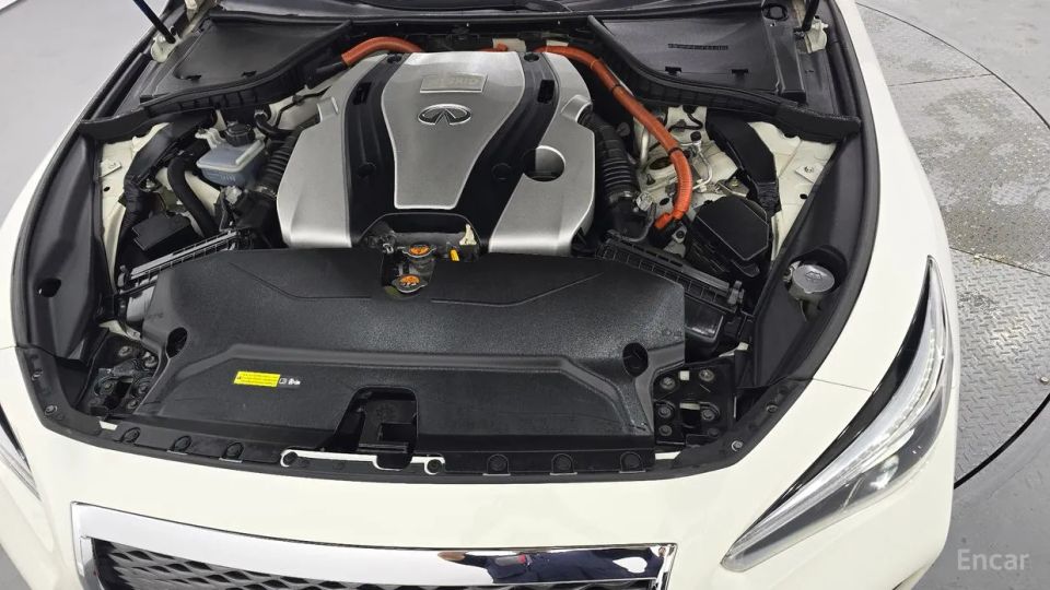 Infiniti Q50