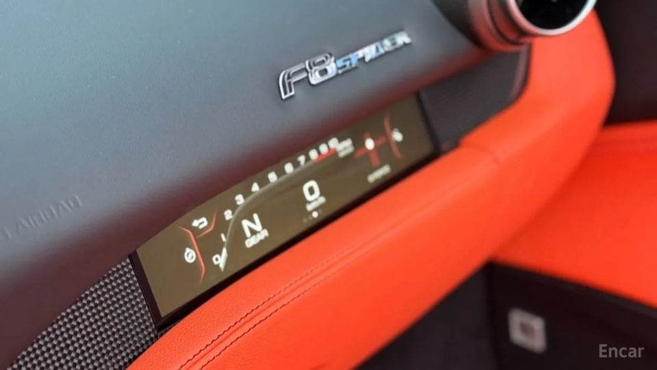 Ferrari F8