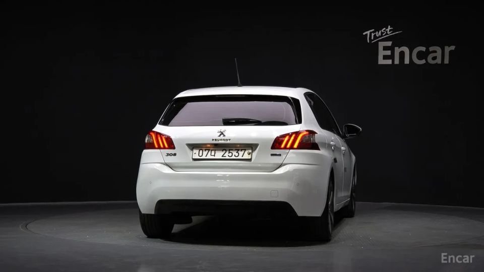 Peugeot 308