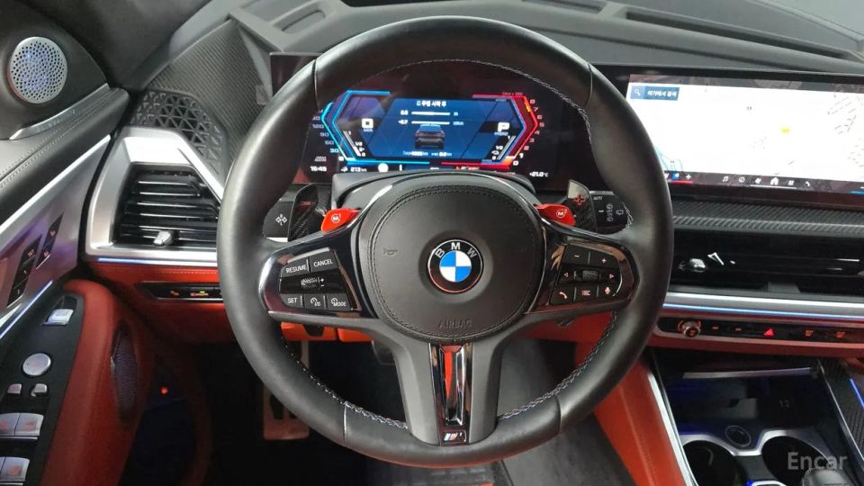 BMW XM