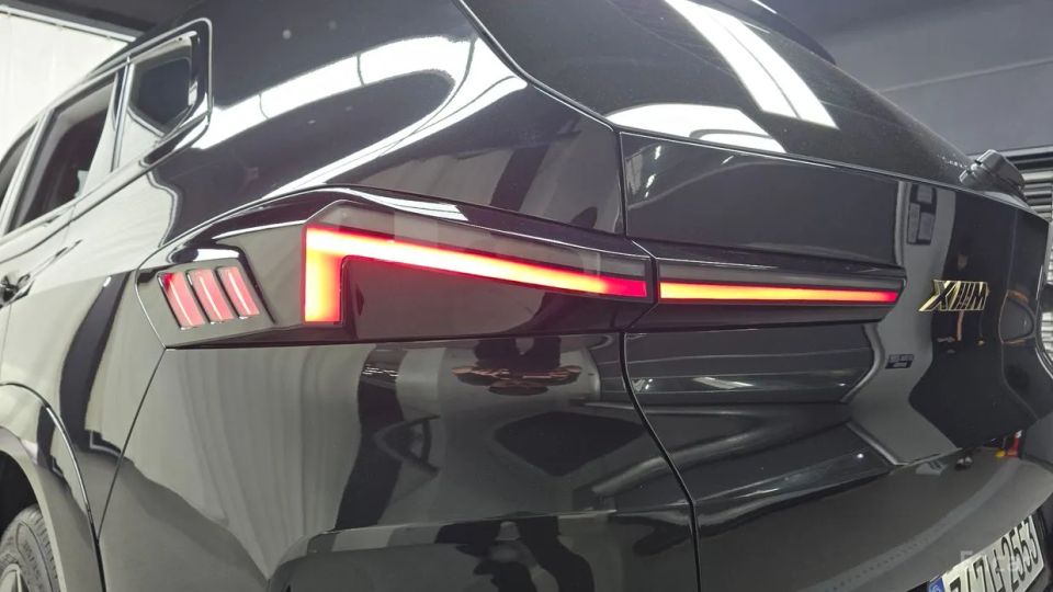 BMW XM