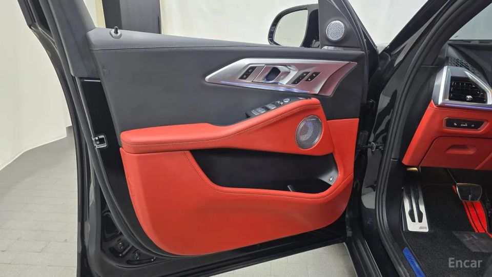 BMW XM