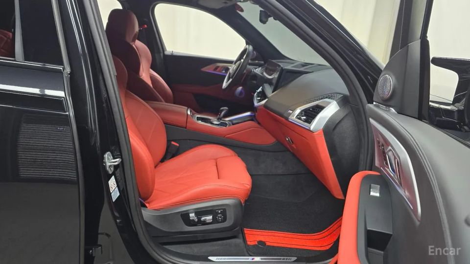 BMW XM