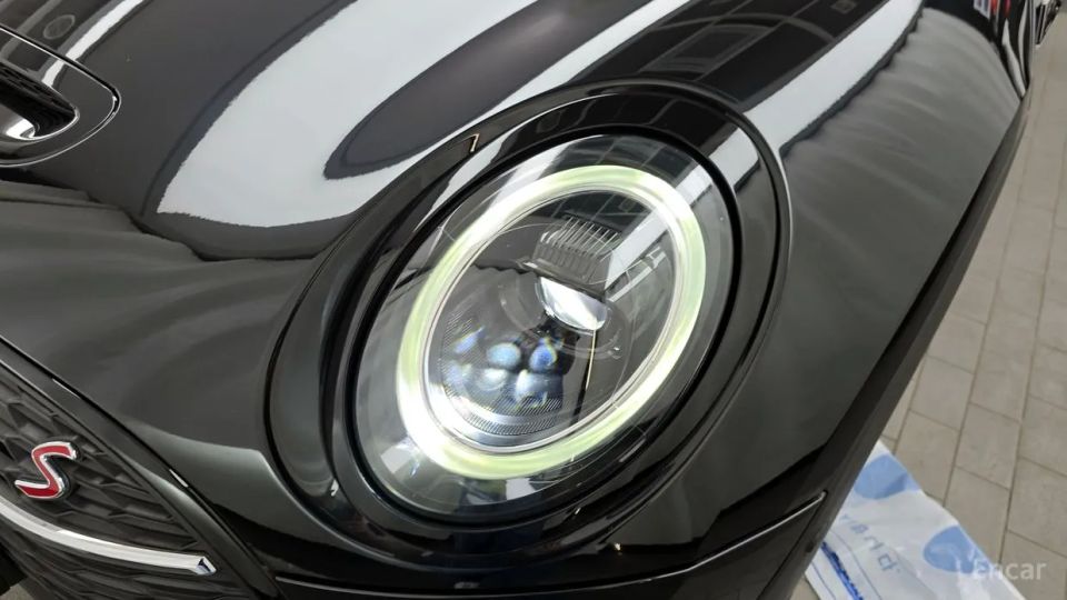 Mini clubman