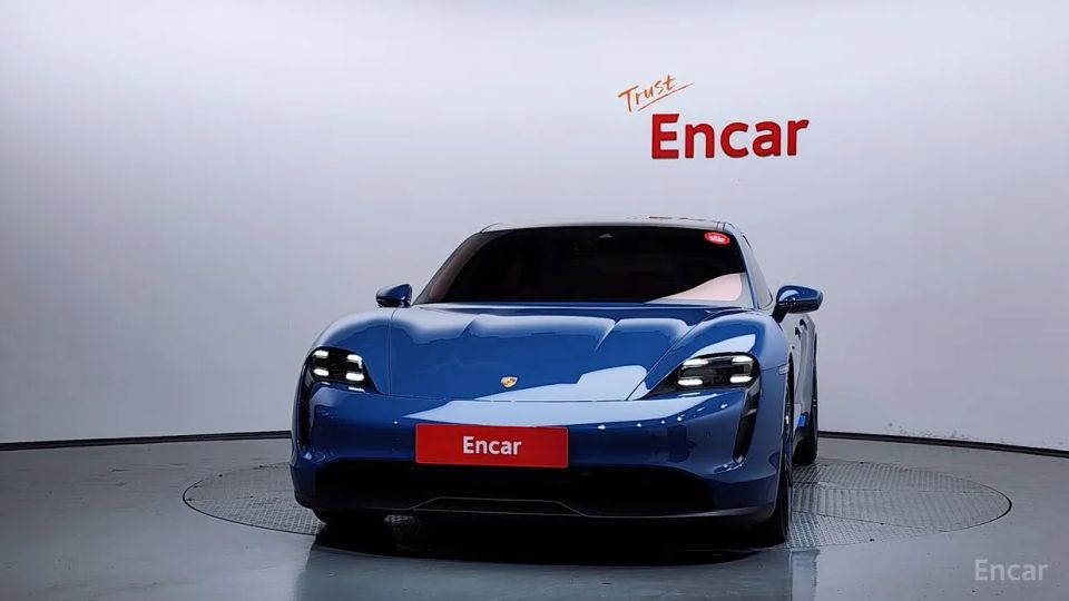Porsche Taycan
