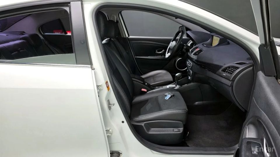 Renault-KoreaSamsung SM3