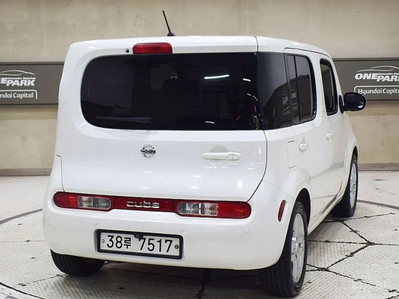Nissan Cube