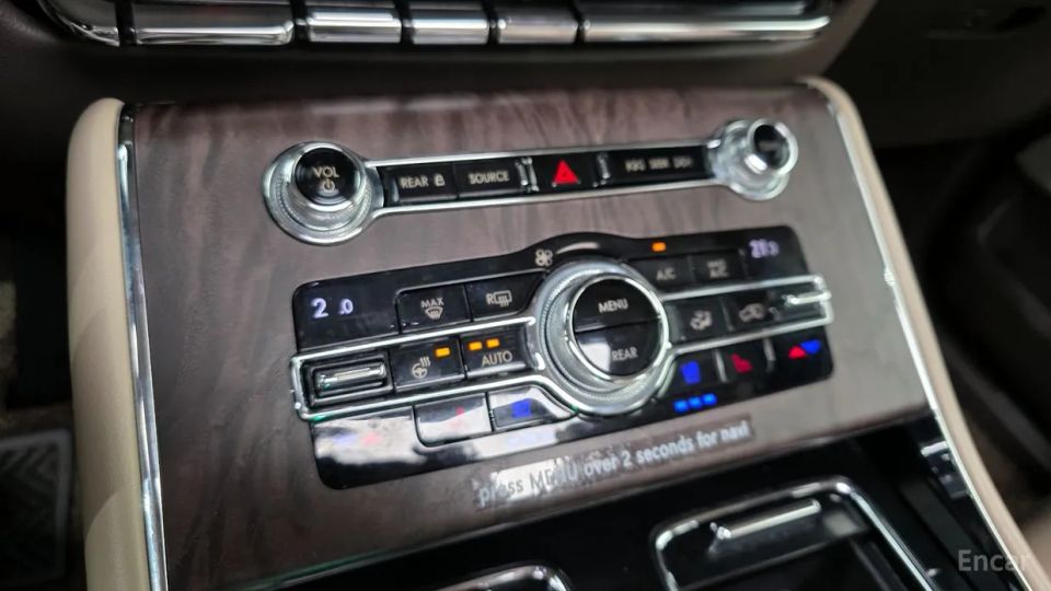 Lincoln Aviator