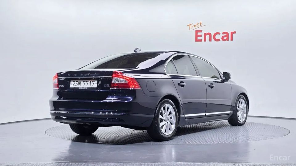 Volvo S80