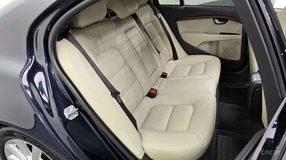 Volvo S80