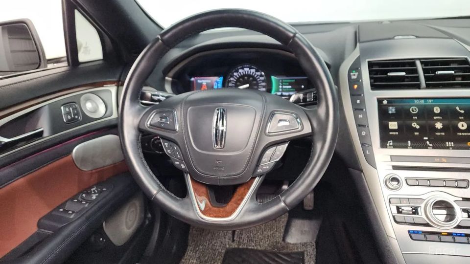 Lincoln MKZ